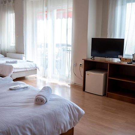 Sidera Aparthotel Ohrid Esterno foto