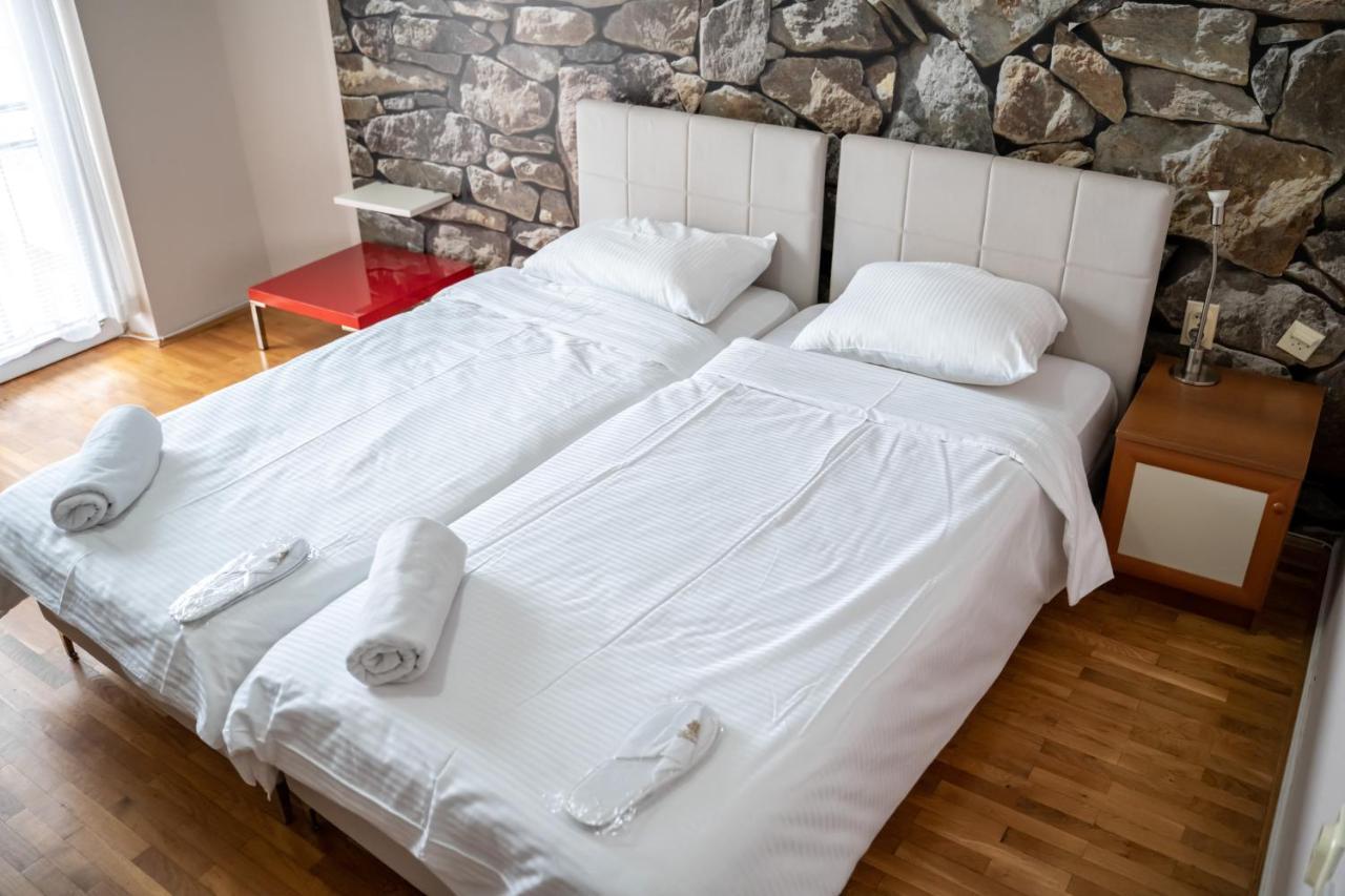 Sidera Aparthotel Ohrid Esterno foto